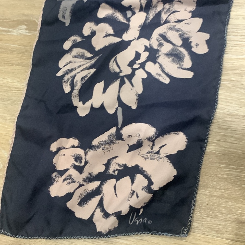 VERA RECTANGLE SCARF